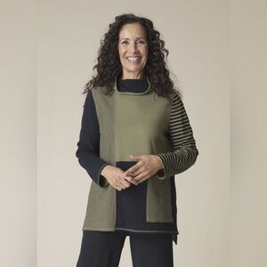 Habitat Tunic Turtleneck Sweater Size Small Colorblocked Green Black Lagenlook